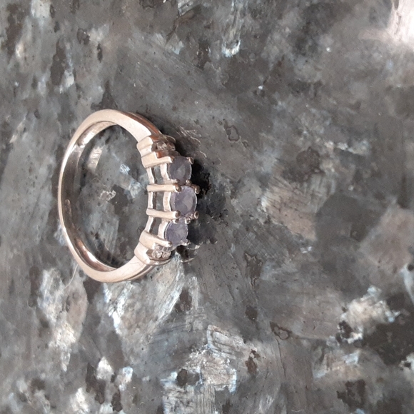 Beautiful vintage 10kt amethyst ring - Picture 2 of 5